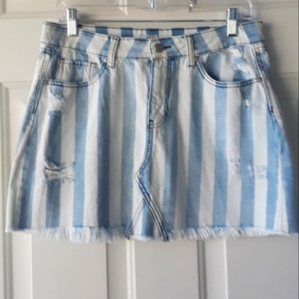 Rewashe Blue and White Mini Skirt.